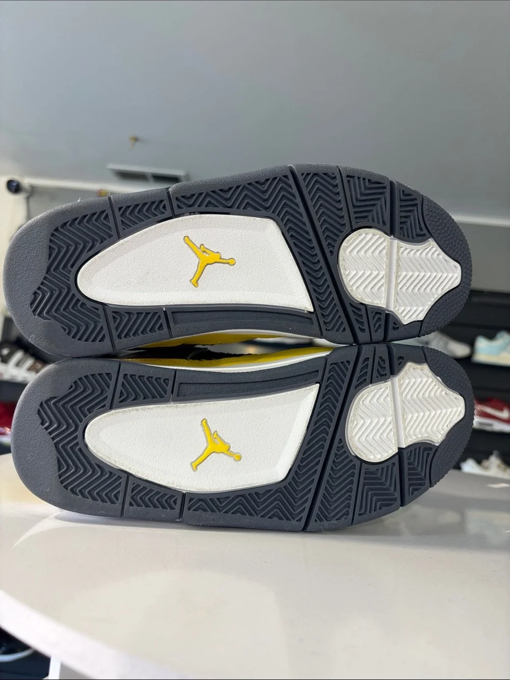 Air Jordan 4 Retro GS Mens Size 6.5